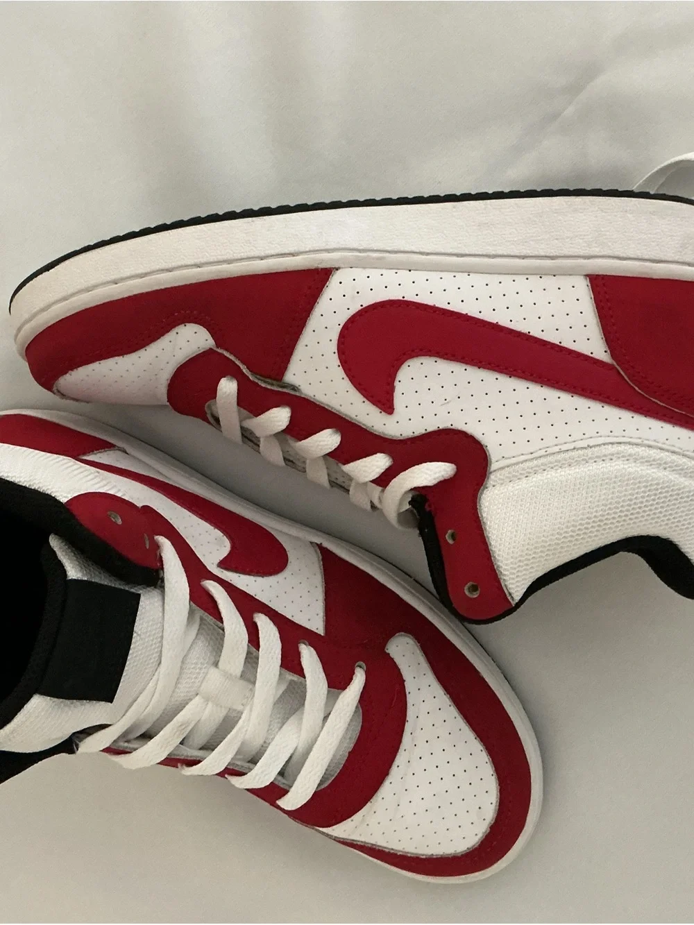 Nike Court Borough Mid Sneakers White Red Black Youth 7Y / Women’s 8.5